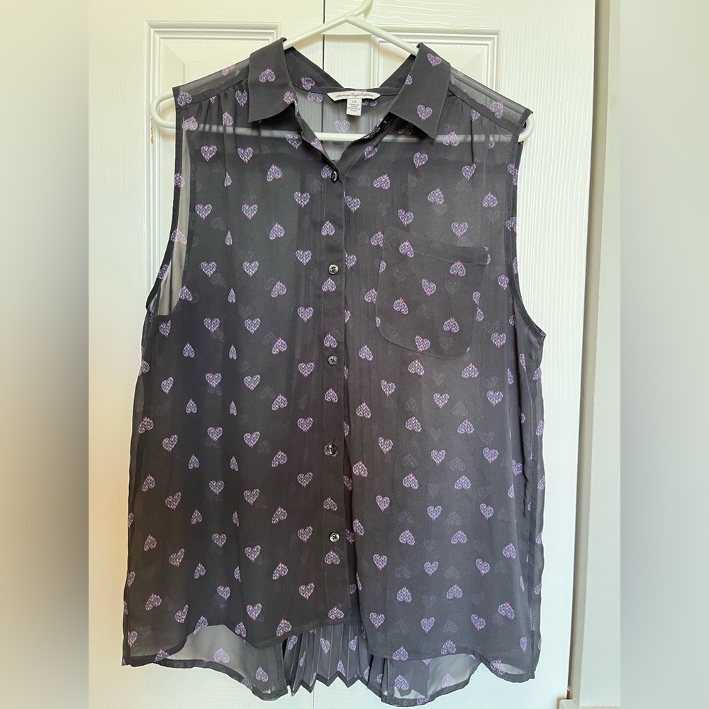 American eagle sheer heart button up shirt